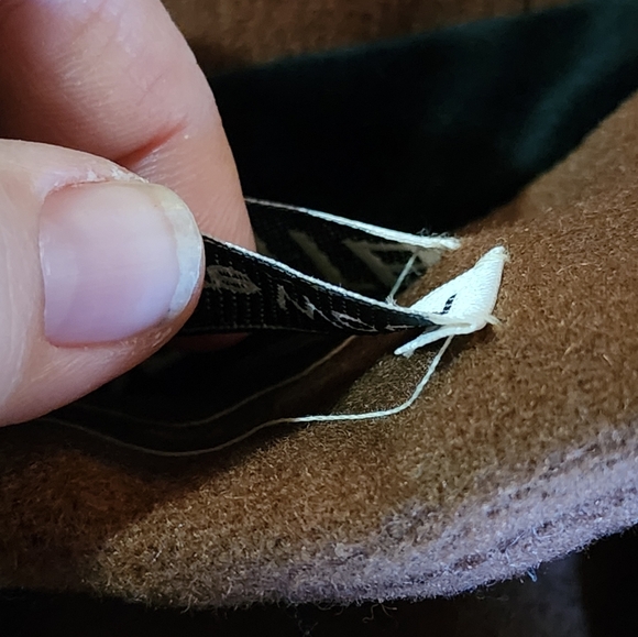 Vintage Charles Klein Brown 100% Coat with Black Velvet Trim and Button - Picture 11 of 15